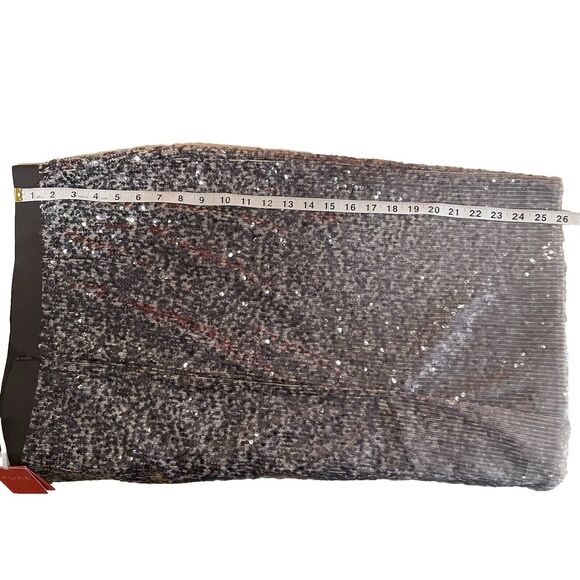 NWT PURE COLLECTION - UK 16 SILVER GREY OMBRE SEQUIN SKIRT IMMACULATE - Picture 4 of 6